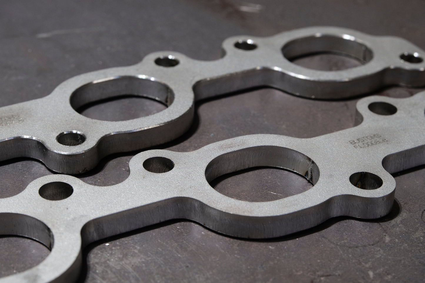 Toyota 1FZ-FE Exhaust Manifold Flanges